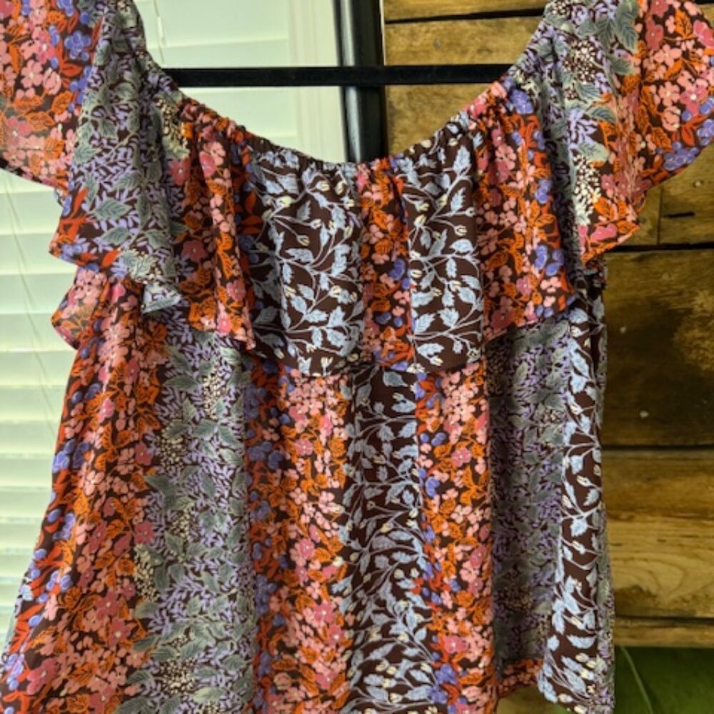 Maeve Anthropologie floral top